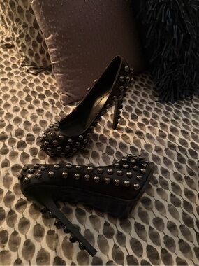 Ruthie Davis Black Studded Platform Stiletto Pumps